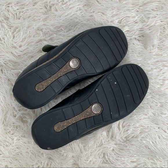 Planet Walker by Simple Black Mary Jane Velcro Women’s Size 11 - Picture 10 of 11